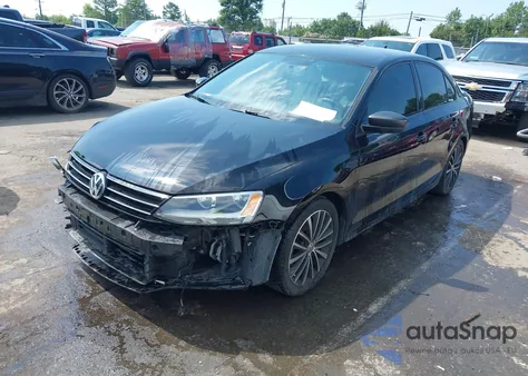 2016 Volkswagen Jetta 1.8T Sport z USA, uszkodzony, nr VIN 3VWD17AJ0GM414253